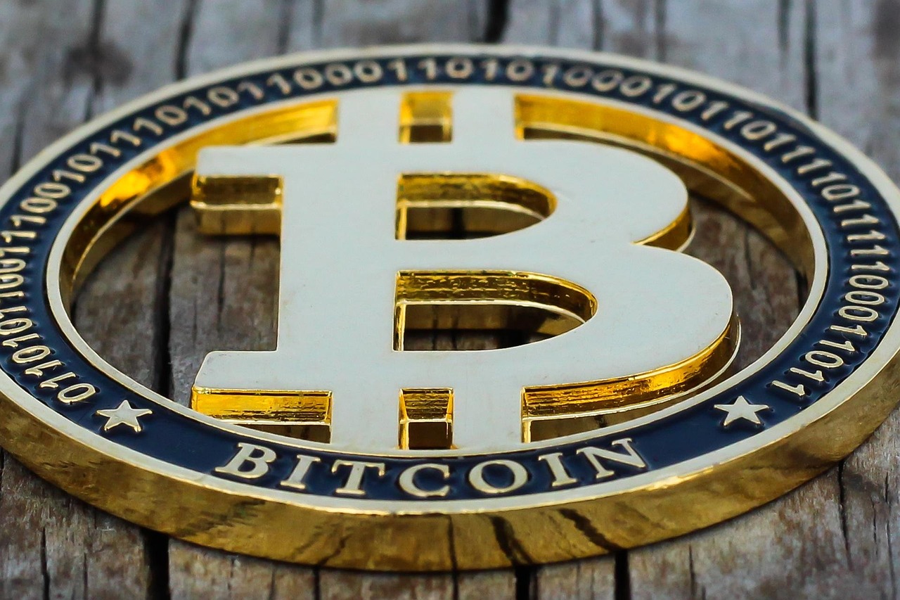 AI概念币ACT、IP 同步暴跌20% 又迅速反弹！诡异的币价走势引热议