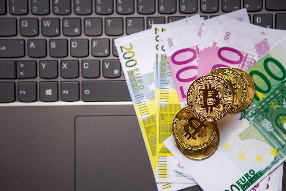 FxPro分析师Alex Kuptsikevich：数据显示XRP、SOL、ADA展现出技术面强势讯号